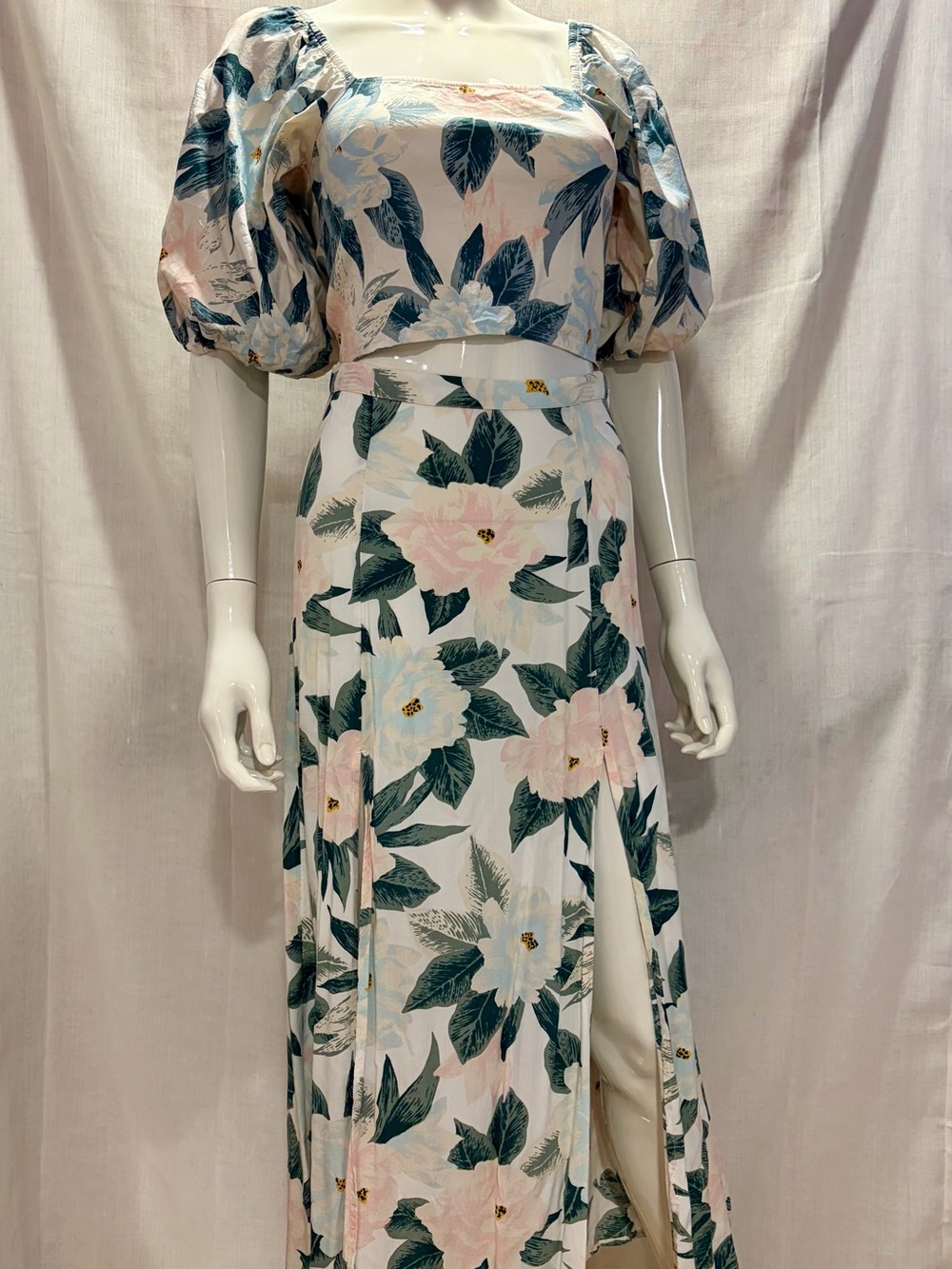 Billabong x Salty Blond sun glow top, matching Blond Peachy Keen Maxi Skirt Set